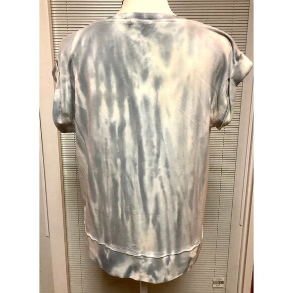 Red Haute Grey & White Ombré Top NWT — SMALL - Picture 7 of 11